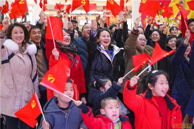 中共云南省委常委、统战部部长杨宁当选省政协副主席